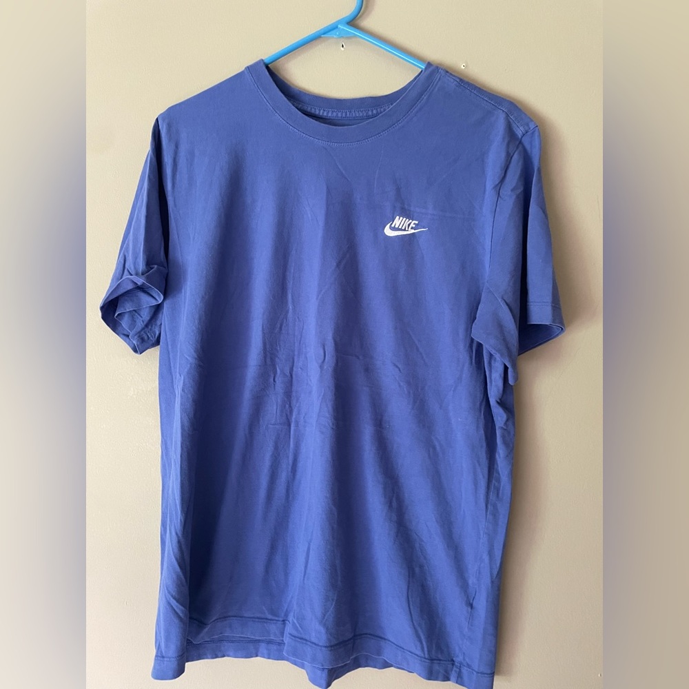 Nike short sleeved tee shirt , blue , size large